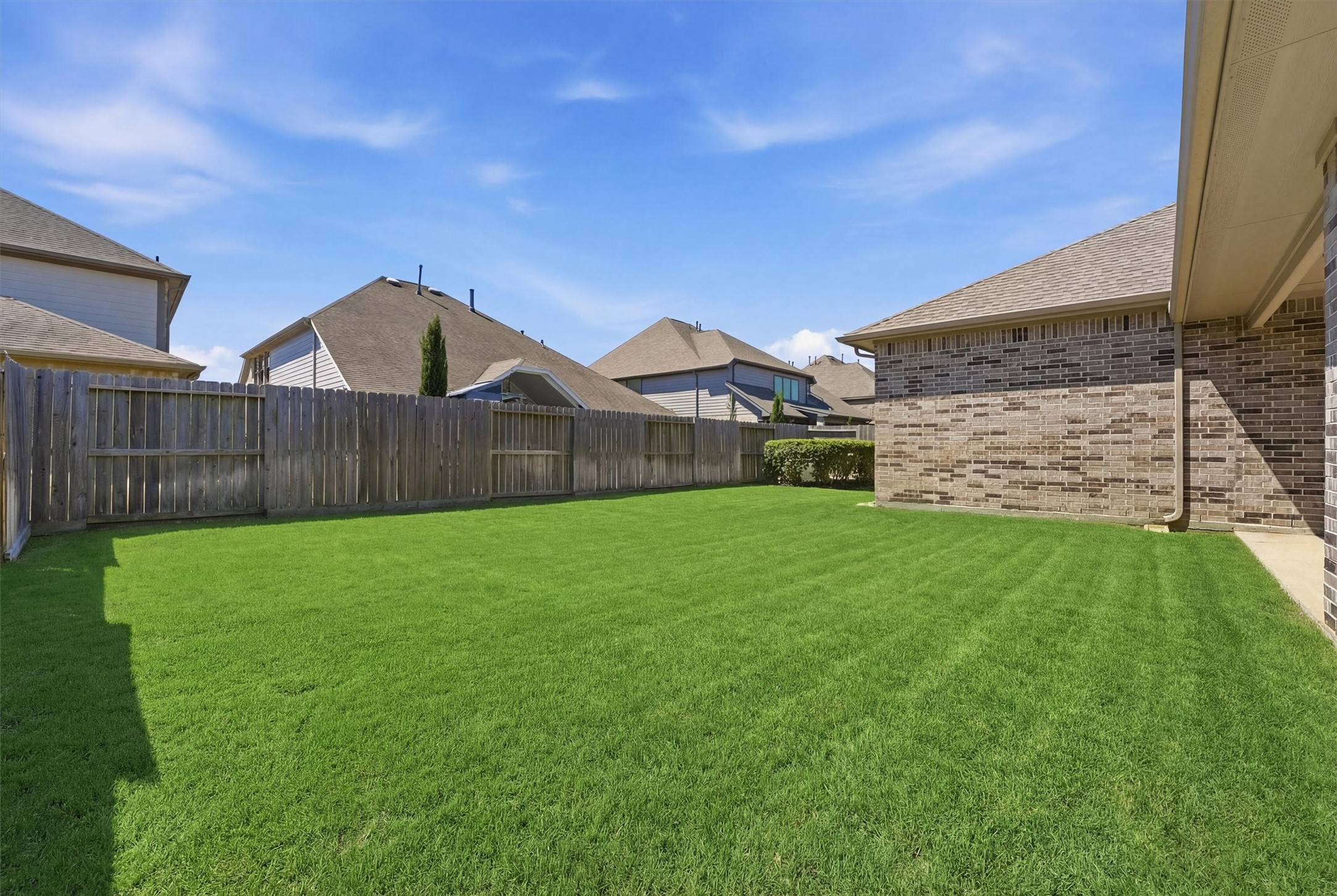  18011 Zagranski Cedar - 物件實景