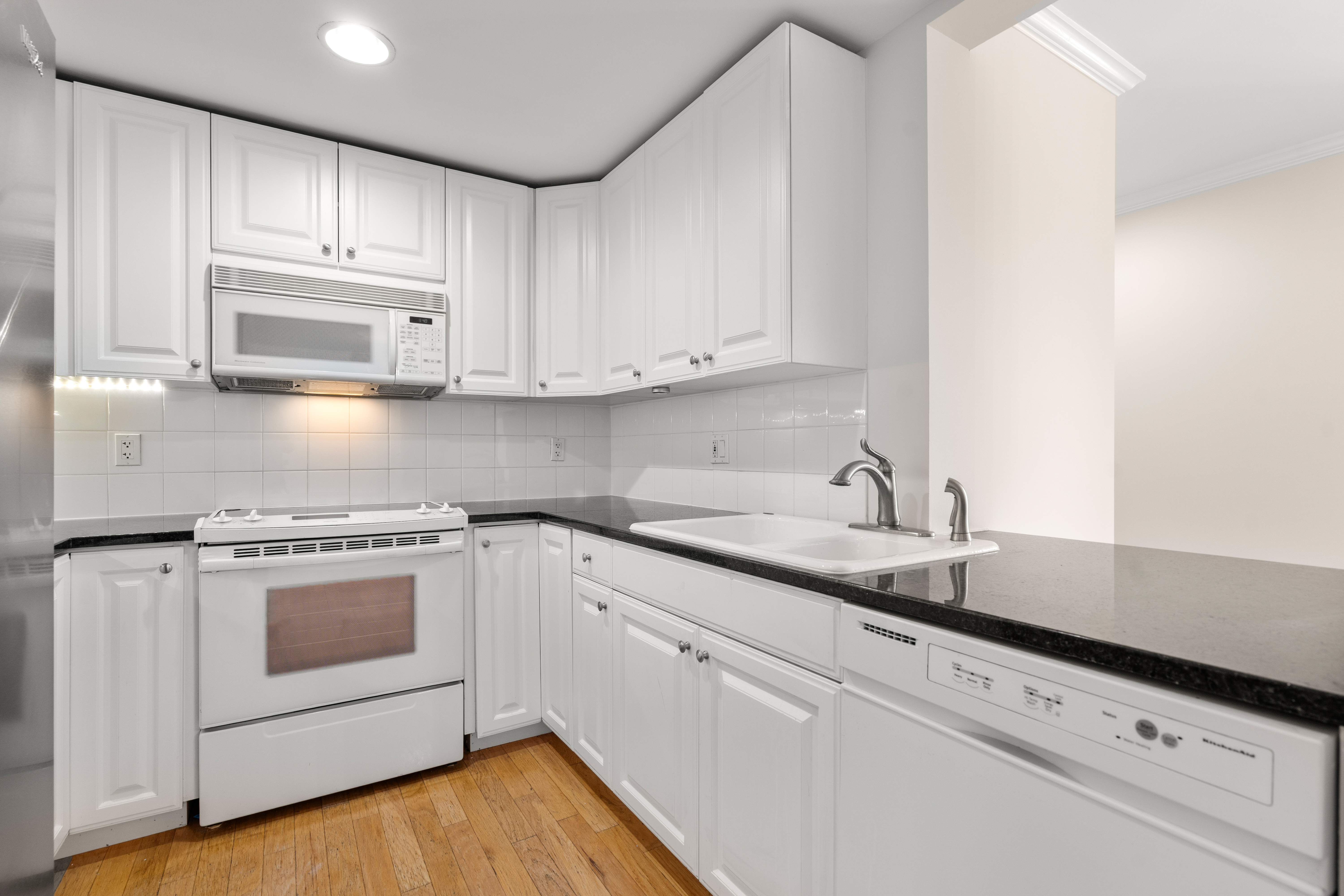  73 Chelsea Street, Unit 305, Boston, MA, 02129 - 物件實景
