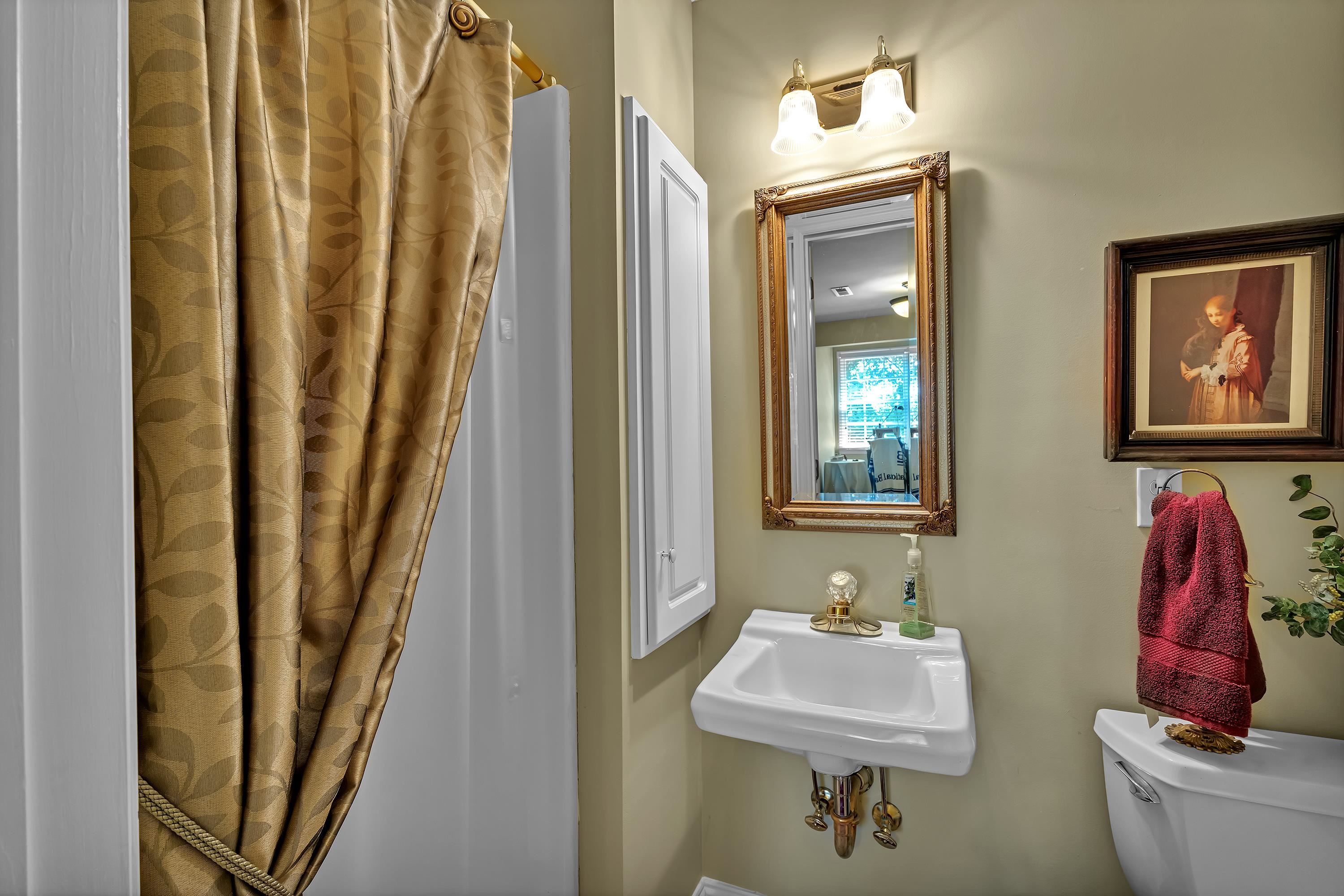 Spartanburg, South Carolina, 29307, United States, 4 Bedrooms Bedrooms, ,3 BathroomsBathrooms,Residential,For Sale,1926017