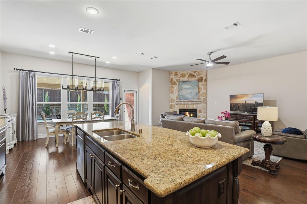 McKinney, Texas, 75071, United States, 3 Bedrooms Bedrooms, ,3 BathroomsBathrooms,Residential,For Sale,2002049