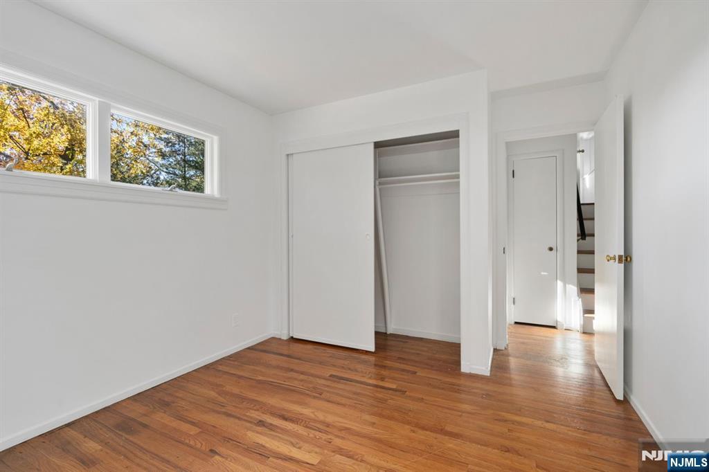 Midland Park, New Jersey, 07432, United States, 3 Bedrooms Bedrooms, ,2 BathroomsBathrooms,Residential,For Sale,1989526