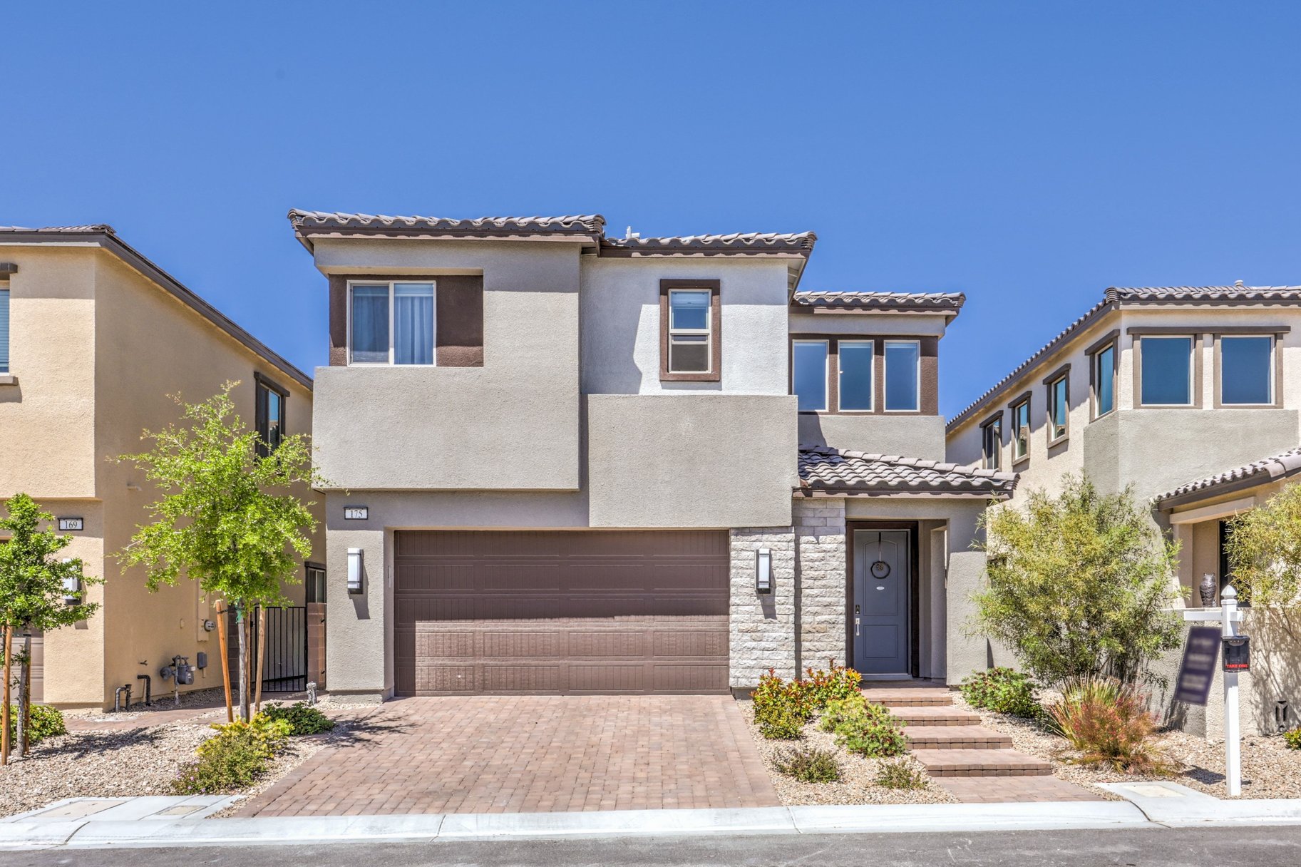  Beautifully Upgraded 2-Story Home in a Gated Community in Summerlin West - 物件實景