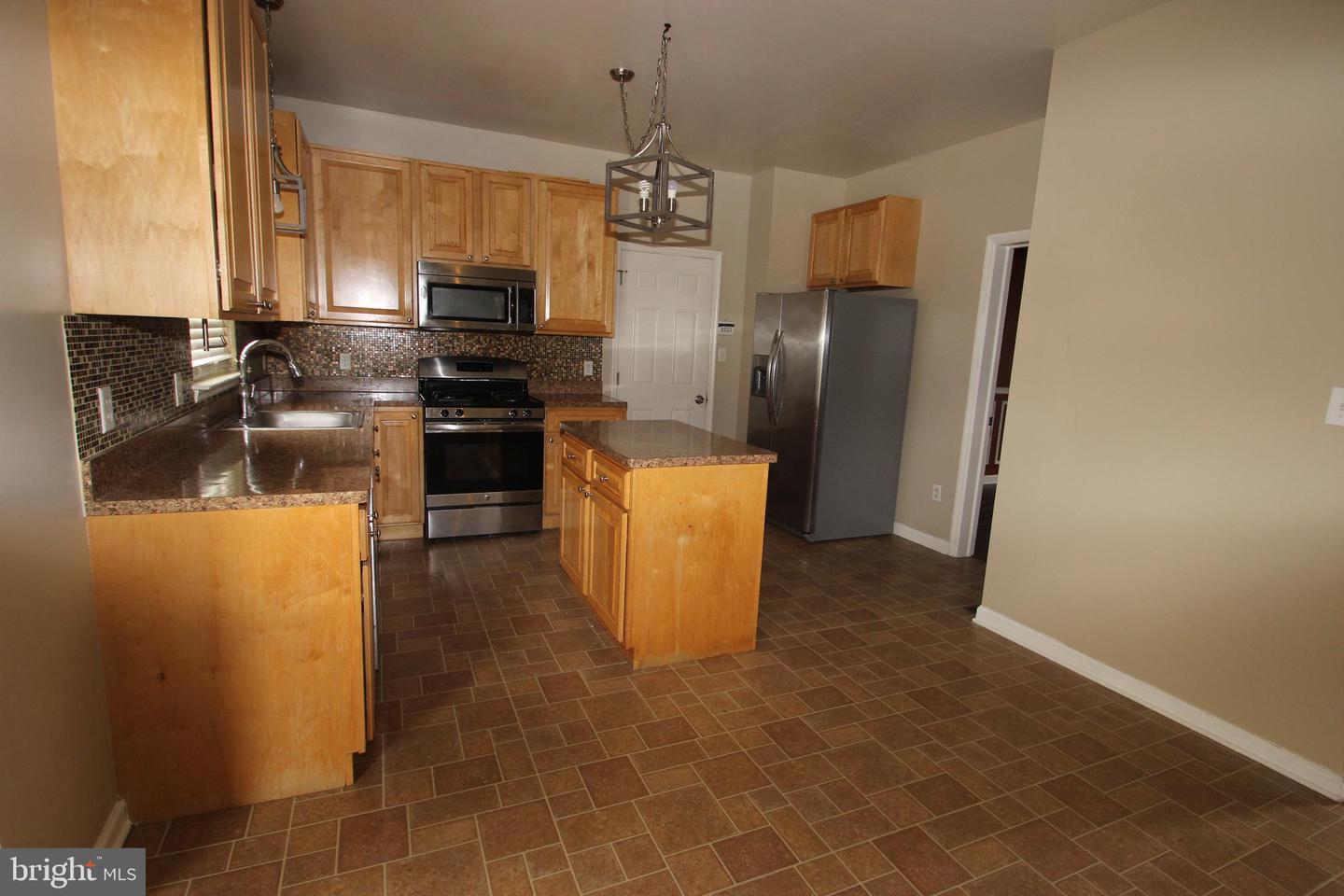 New Castle, Delaware, 19720, United States, 4 Bedrooms Bedrooms, ,3 BathroomsBathrooms,Residential,For Sale,2049034
