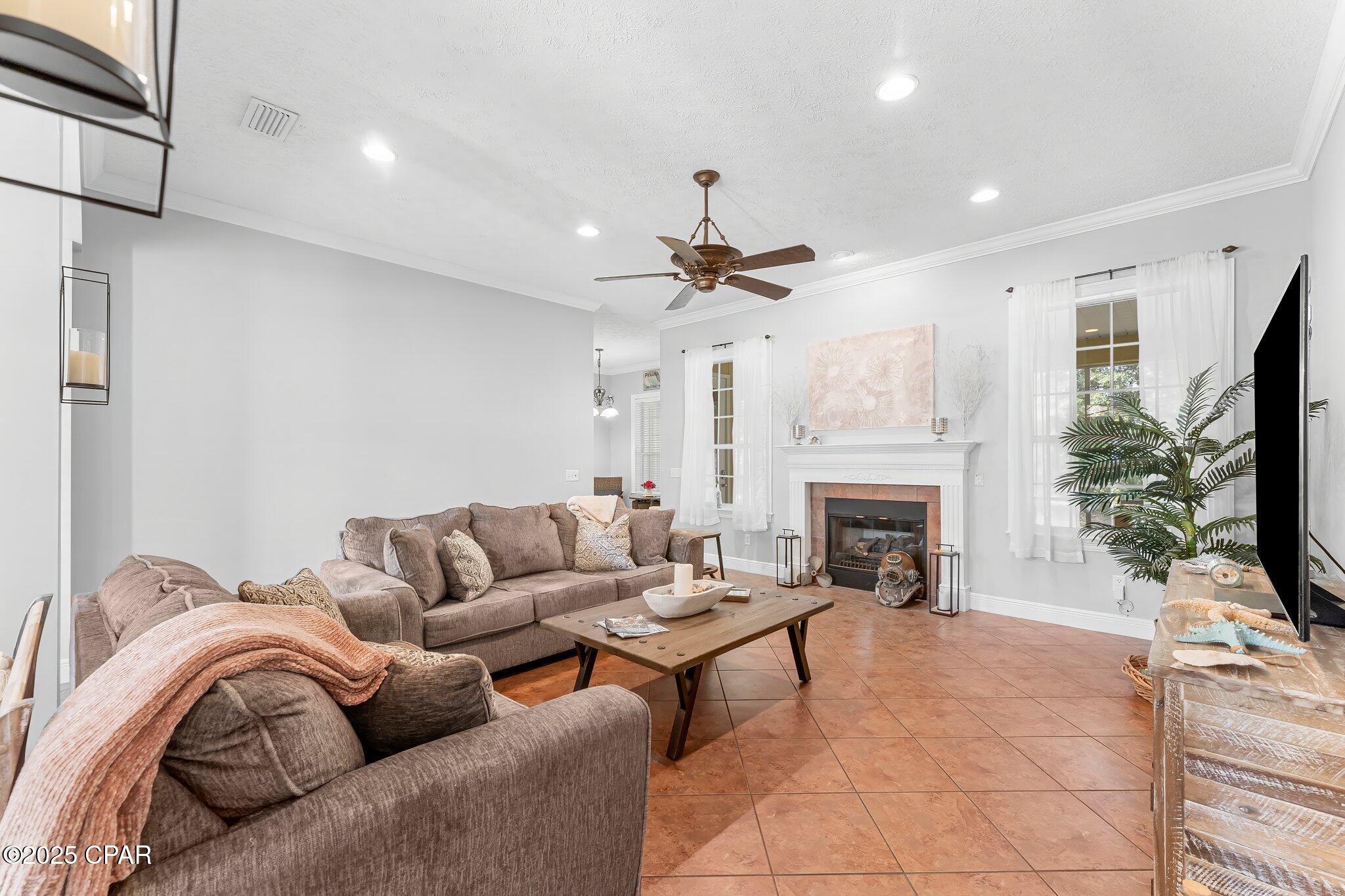 Panama City Beach, Florida, 32408, United States, 4 Bedrooms Bedrooms, ,2 BathroomsBathrooms,Residential,For Sale,1804947
