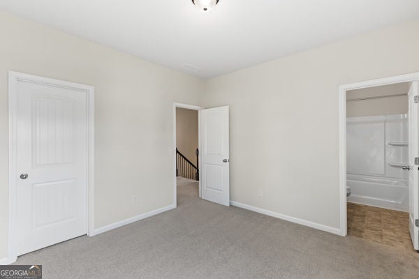 Hoschton, Georgia, 30548, United States, 4 Bedrooms Bedrooms, ,4 BathroomsBathrooms,Residential,For Sale,1858967
