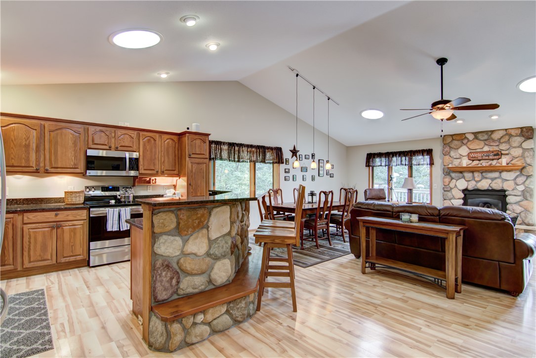 Cornell, Wisconsin, 54732, United States, 3 Bedrooms Bedrooms, ,3 BathroomsBathrooms,Residential,For Sale,1919969