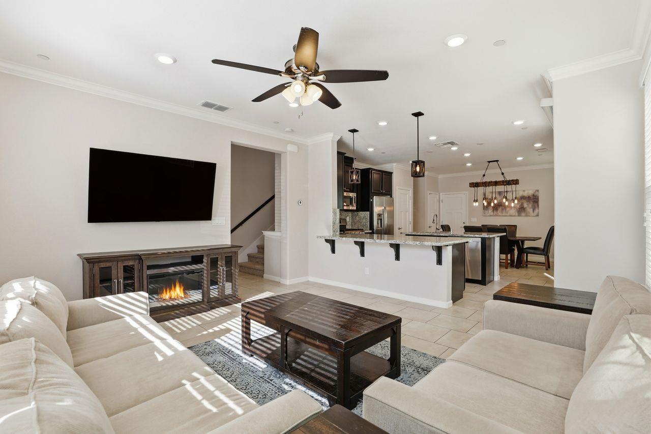 Roseville, California, 95747, United States, 3 Bedrooms Bedrooms, ,3 BathroomsBathrooms,Residential,For Sale,1993013