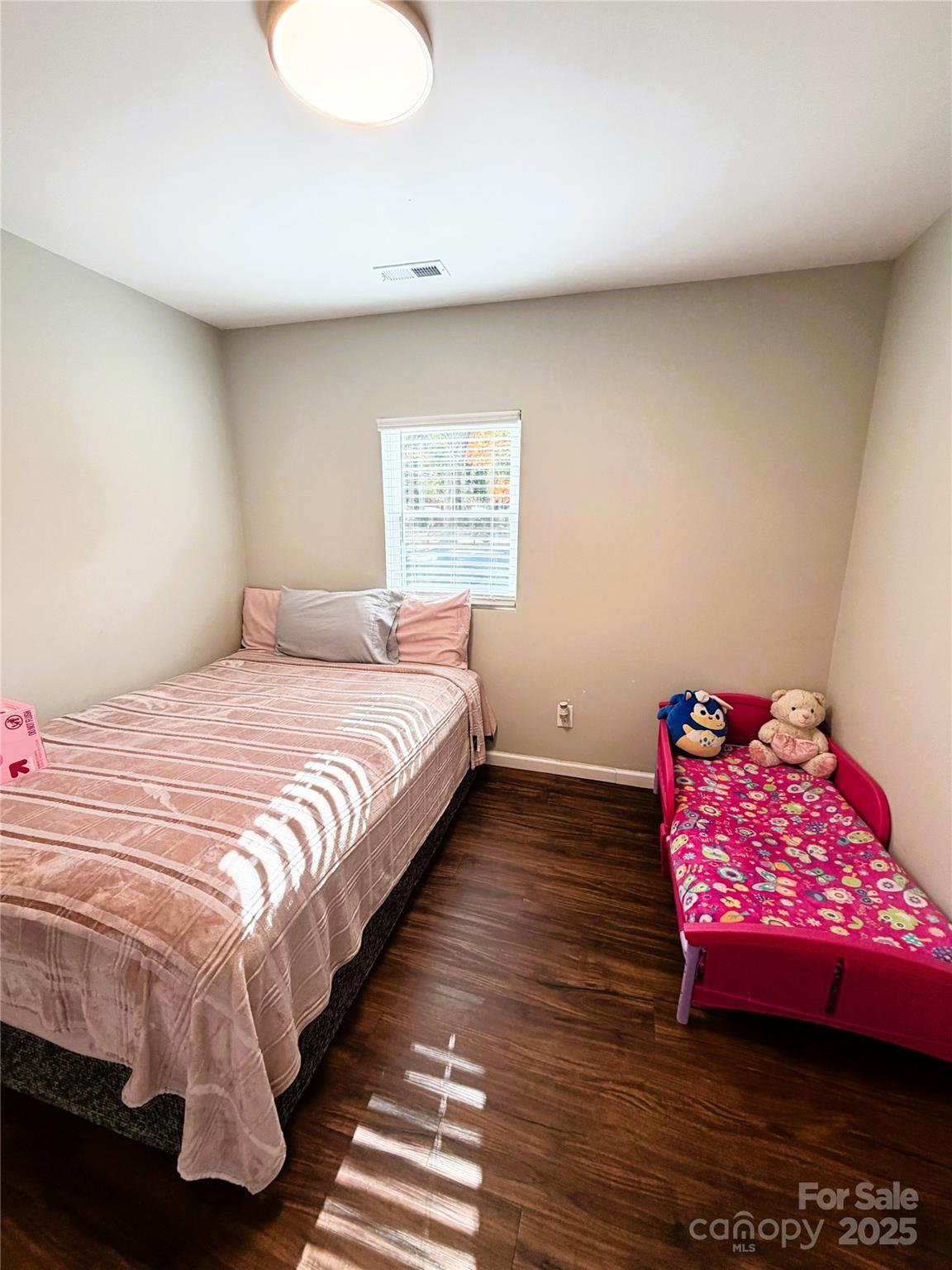 Charlotte, North Carolina, 28227, United States, 5 Bedrooms Bedrooms, ,4 BathroomsBathrooms,Residential,For Sale,1995708