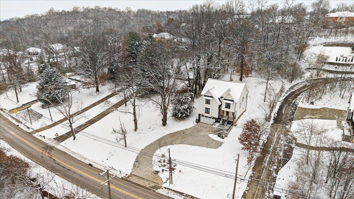 Blue Ash, Ohio, 45241, United States, 4 Bedrooms Bedrooms, ,4 BathroomsBathrooms,Residential,For Sale,2001661