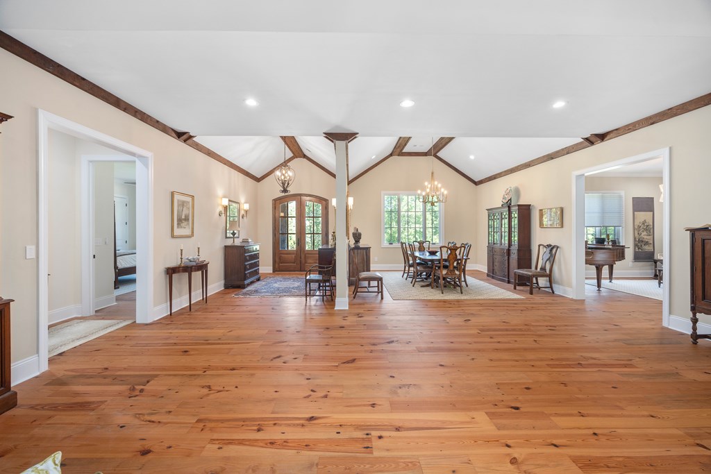 Columbus, Georgia, 31904, United States, 5 Bedrooms Bedrooms, ,5 BathroomsBathrooms,Residential,For Sale,1906061