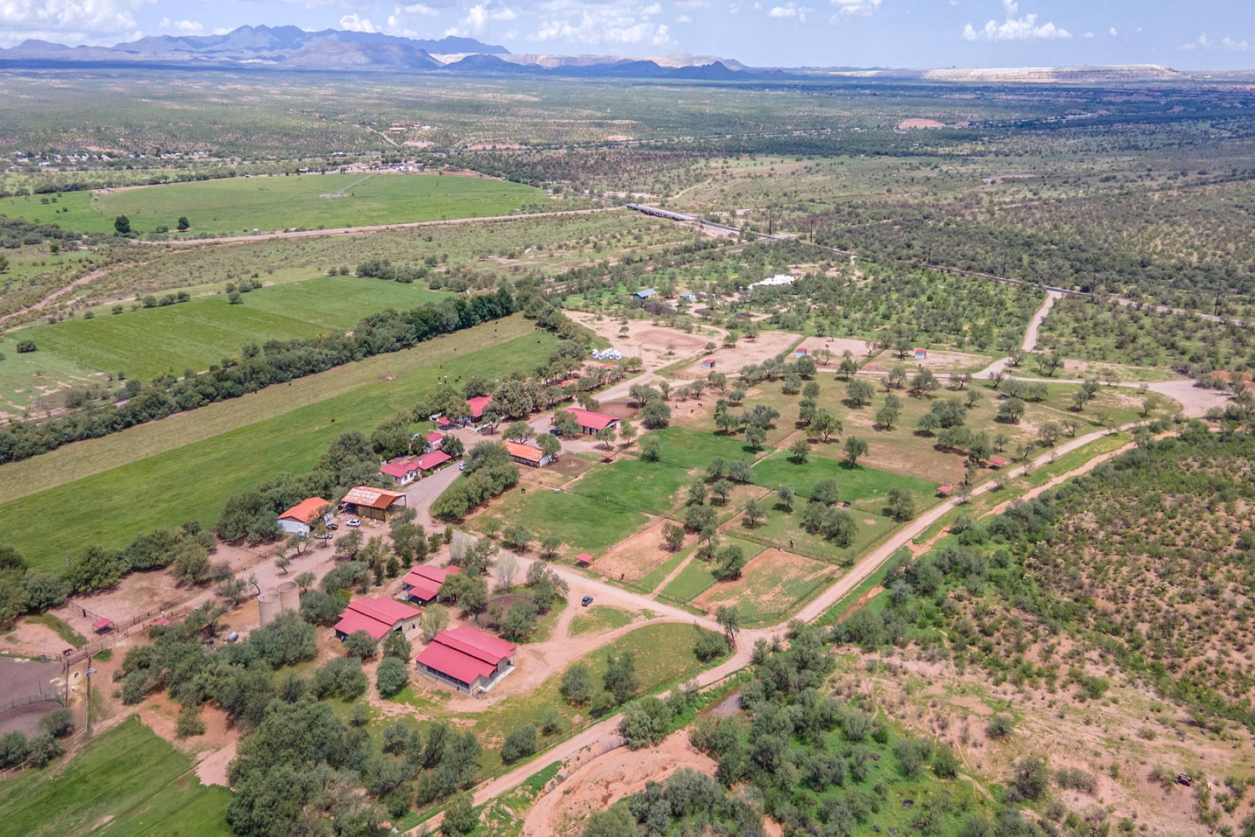  3155 W Elephant Head Road¦Amado, AZ - 物件實景