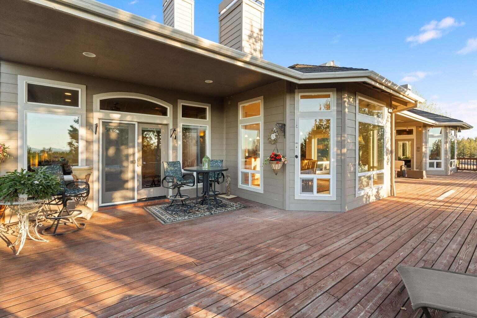 Powell Butte, Oregon, 97753, United States, 3 Bedrooms Bedrooms, ,4 BathroomsBathrooms,Residential,For Sale,1818290