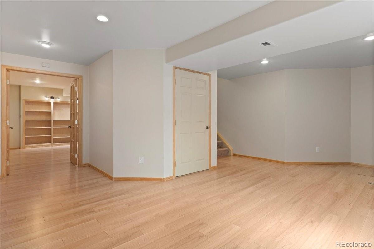 Aurora, Colorado, 80013, United States, 4 Bedrooms Bedrooms, ,3 BathroomsBathrooms,Residential,For Sale,1919696