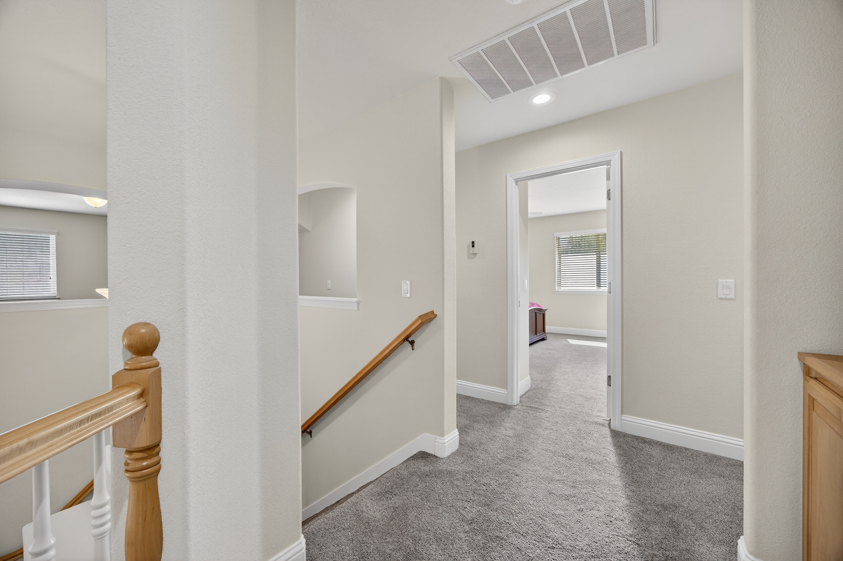  5500 Tierra Gardens Lane, Carmichael, CA 95608 - 物件實景