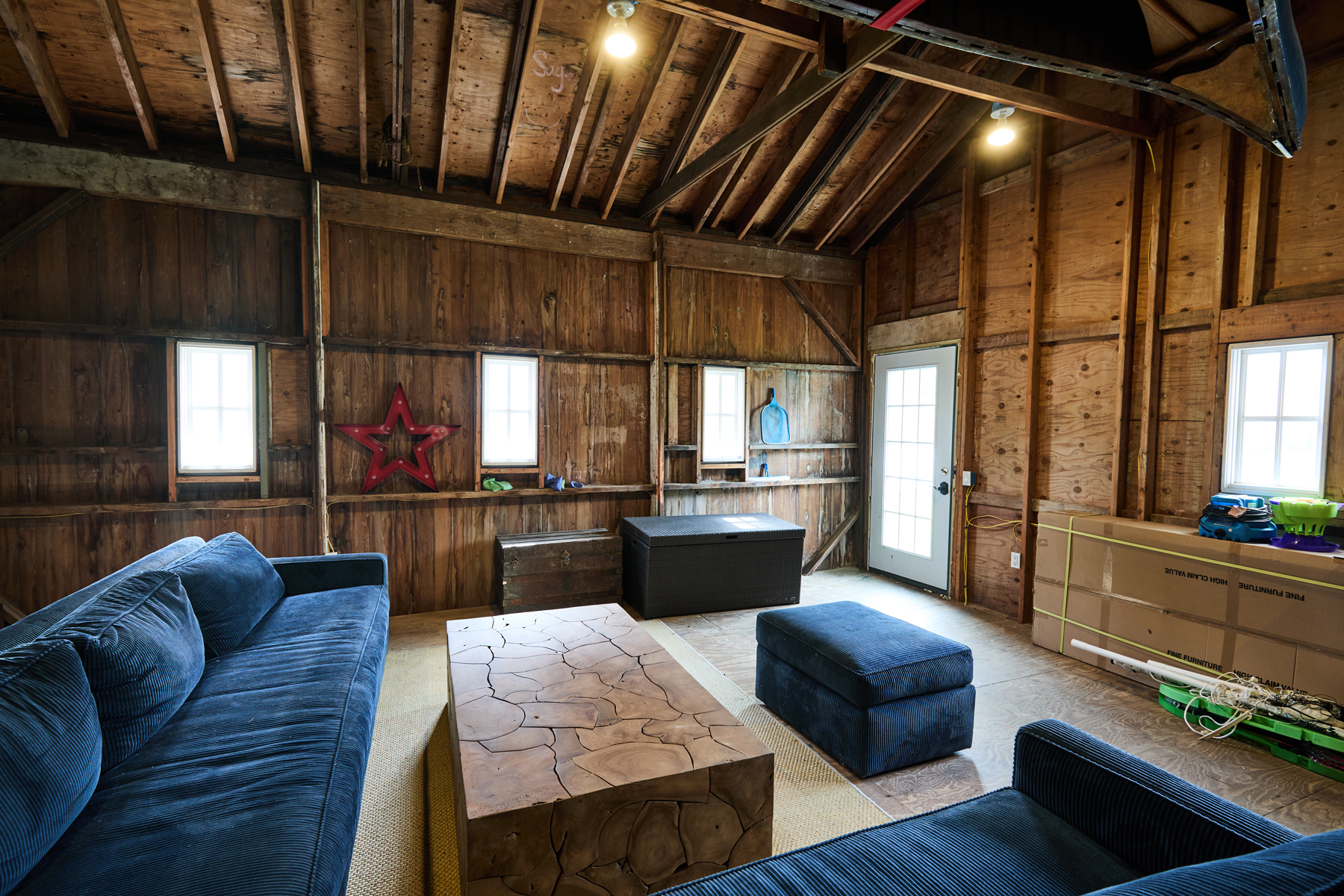  Sophisticated Architecture and Bucolic Charm - 物件實景