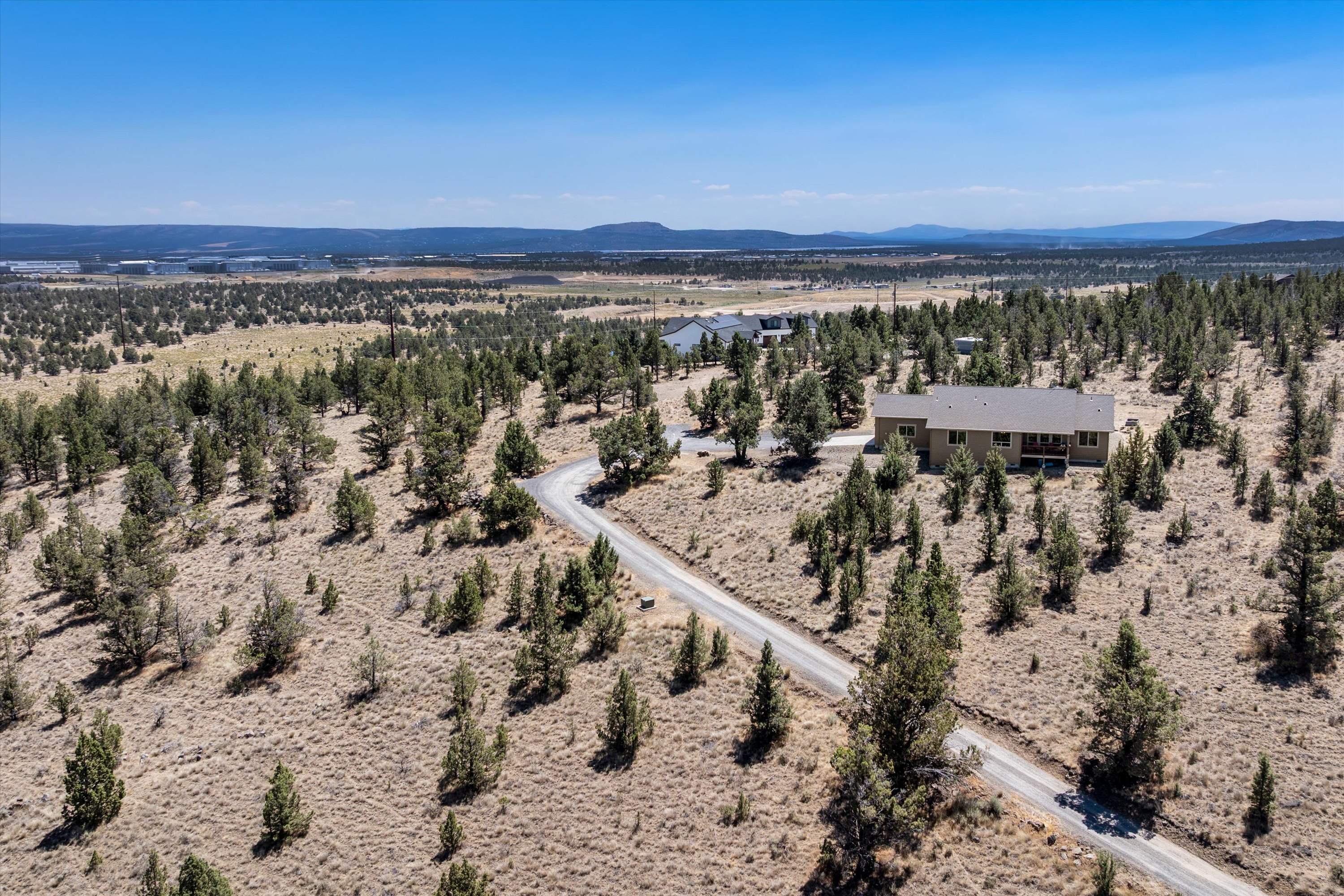 Prineville, Oregon, 97754, United States, 3 Bedrooms Bedrooms, ,2 BathroomsBathrooms,Residential,For Sale,1903367