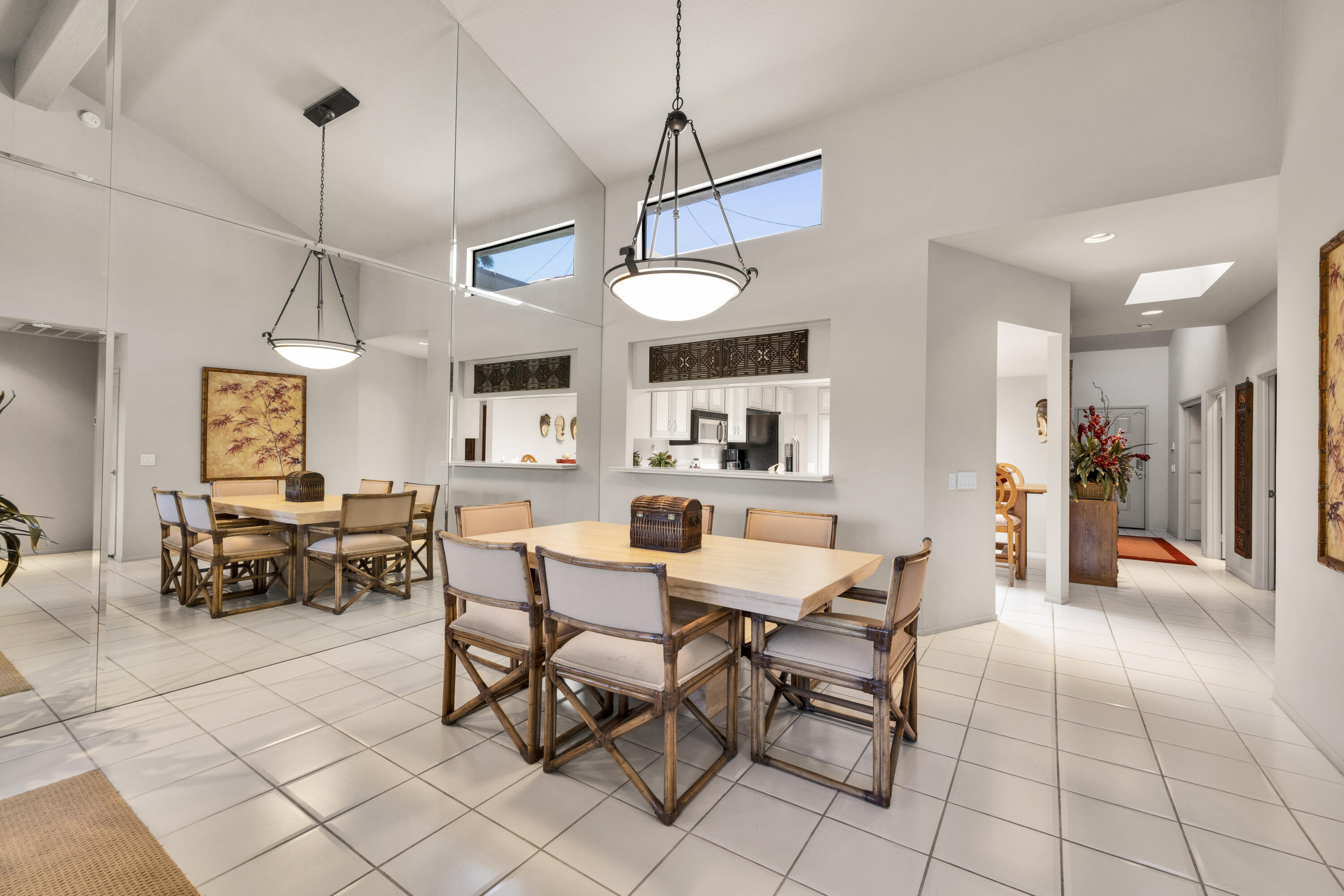 Palm Desert, California, 92211, United States, 3 Bedrooms Bedrooms, ,2 BathroomsBathrooms,Residential,For Sale,1986509