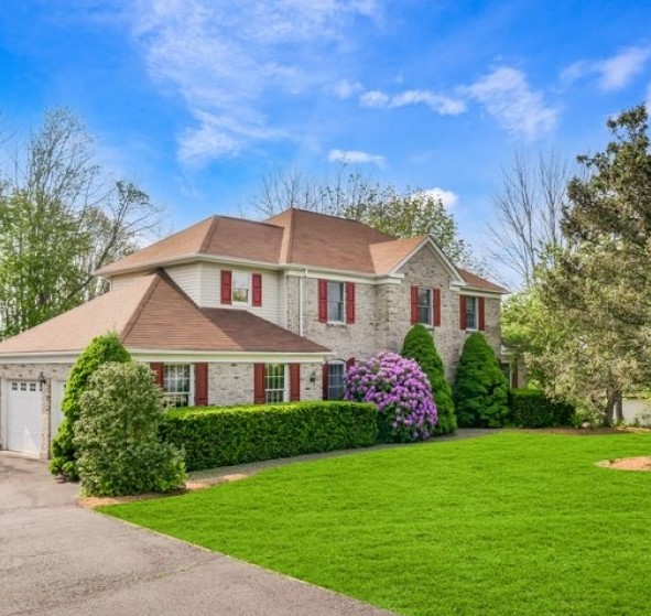 Fredon, New Jersey, 07860, United States, 4 Bedrooms Bedrooms, ,3 BathroomsBathrooms,Residential,For Sale,1860695