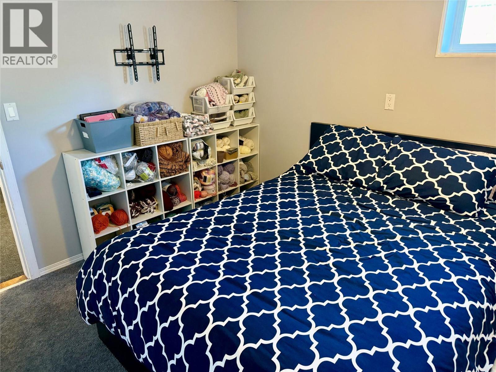 GRAND FORKS, British Columbia, V0H 1H2, CA, 4 Bedrooms Bedrooms, ,1 BathroomBathrooms,Residential,For Sale,1918245