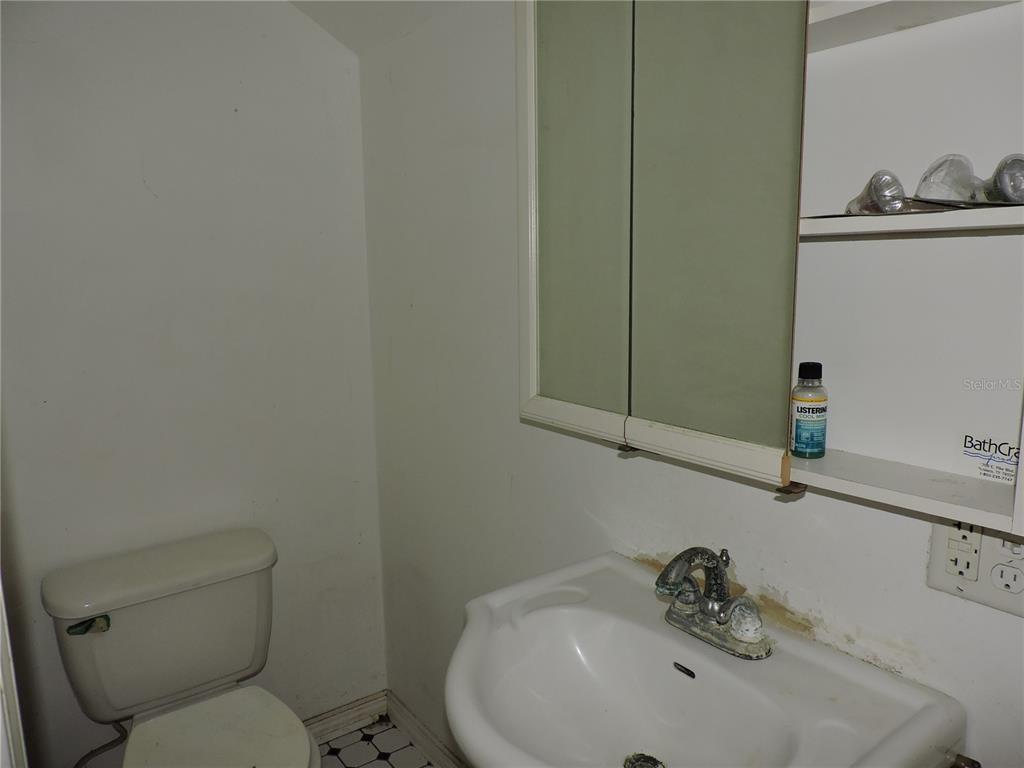 Sanford, Florida, 32773, United States, 3 Bedrooms Bedrooms, ,2 BathroomsBathrooms,Residential,For Sale,1901091