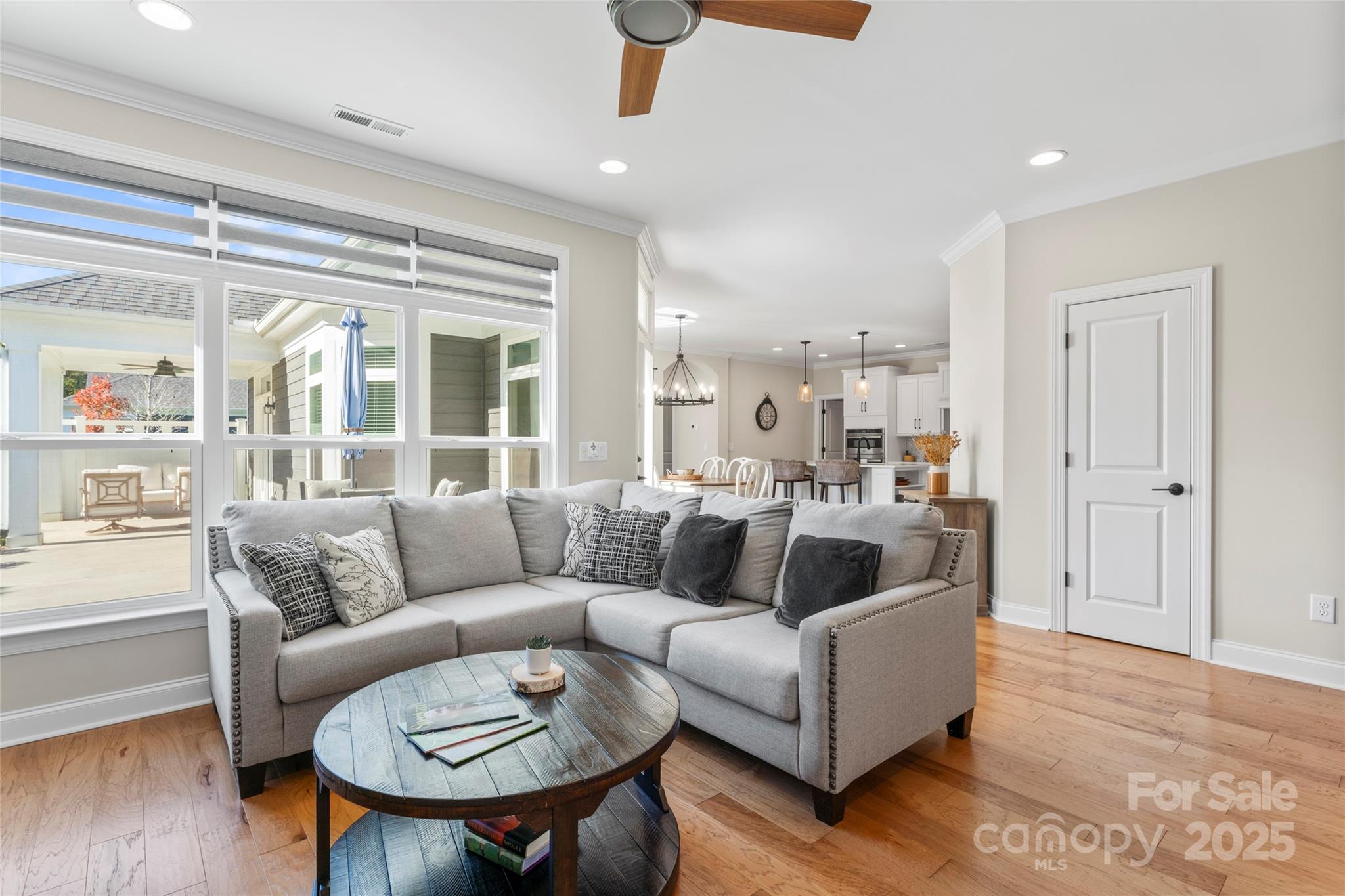 Huntersville, North Carolina, 28078, United States, 3 Bedrooms Bedrooms, ,3 BathroomsBathrooms,Residential,For Sale,1987937