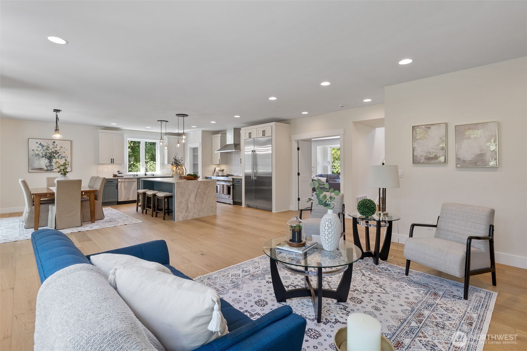 Bellevue, Washington, 98007, United States, 5 Bedrooms Bedrooms, ,4 BathroomsBathrooms,Residential,For Sale,1836661