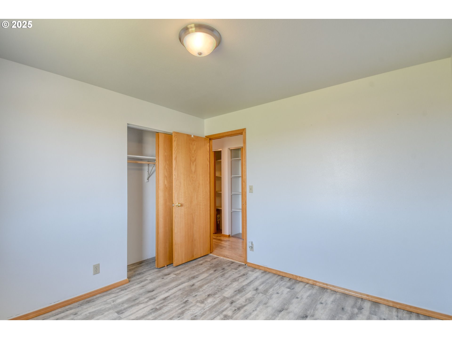 Pendleton, Oregon, 97801, United States, 3 Bedrooms Bedrooms, ,3 BathroomsBathrooms,Residential,For Sale,1891177