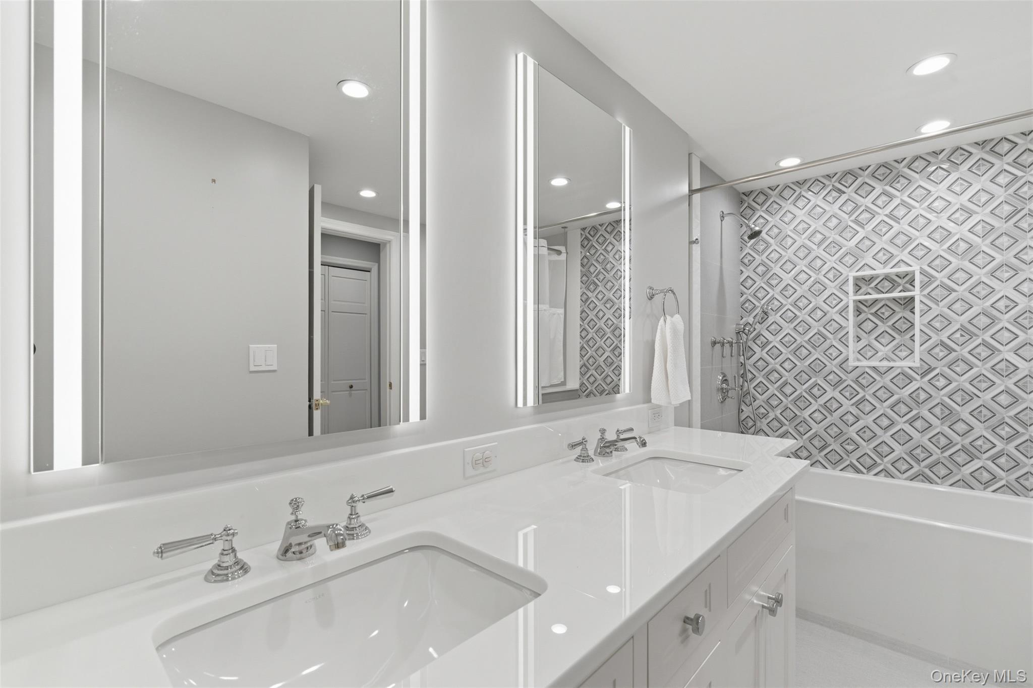  51 Linden Lane, Upper Brookville, NY, 11545 - 物件實景