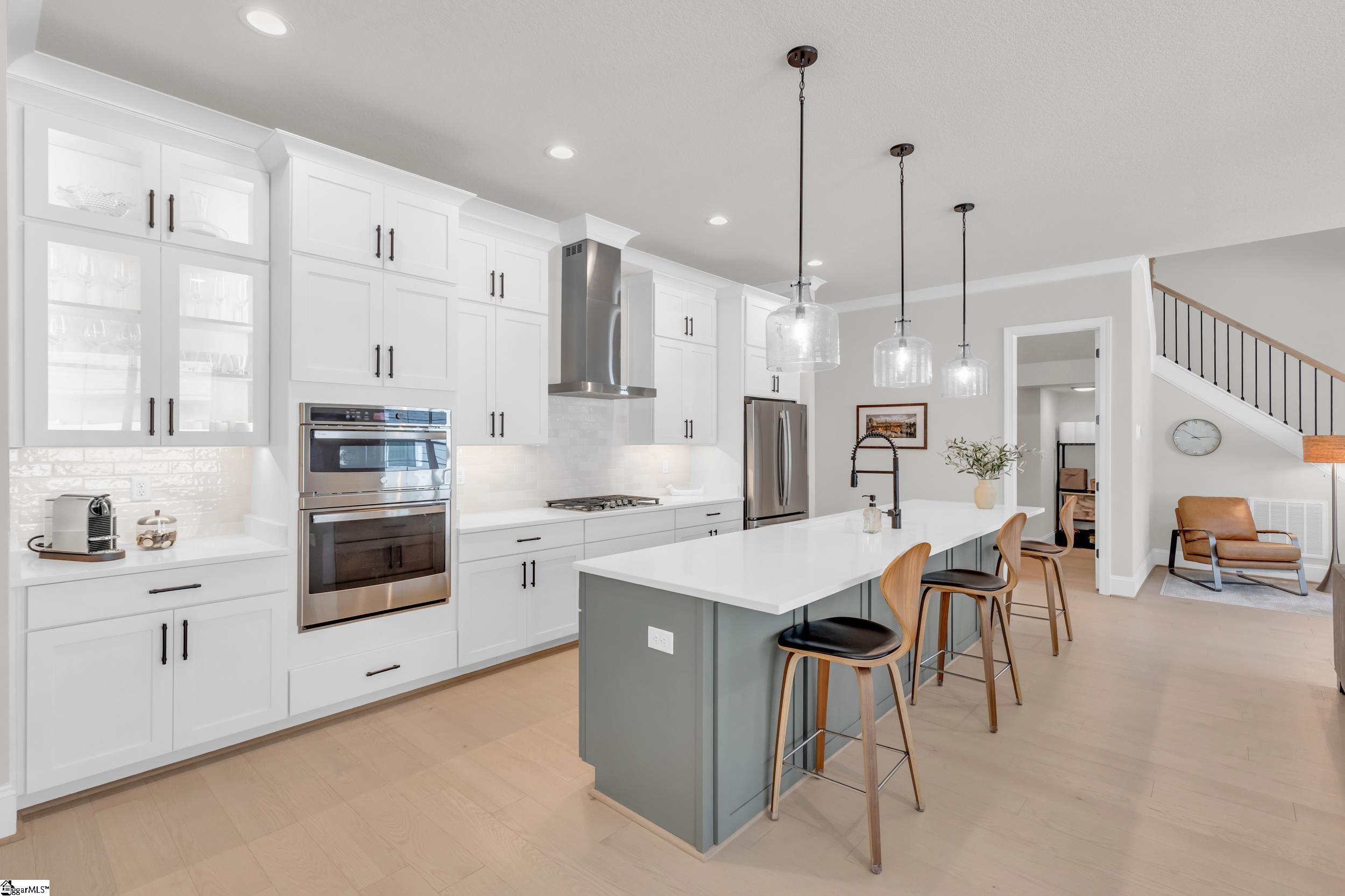 Simpsonville, South Carolina, 29680, United States, 3 Bedrooms Bedrooms, ,3 BathroomsBathrooms,Residential,For Sale,1941759