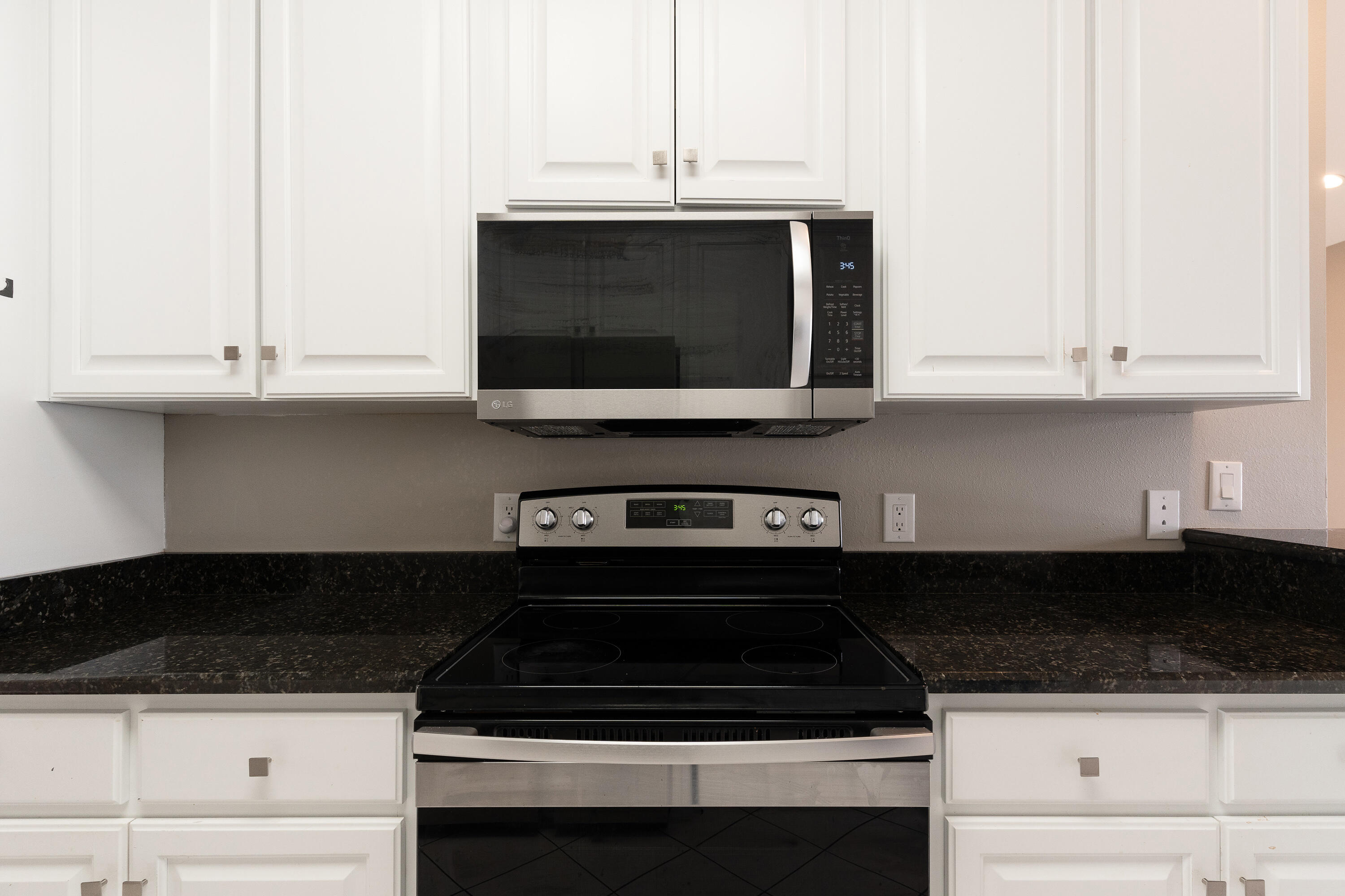 Fort Walton Beach, Florida, 32547, United States, 3 Bedrooms Bedrooms, ,4 BathroomsBathrooms,Residential,For Sale,1849777