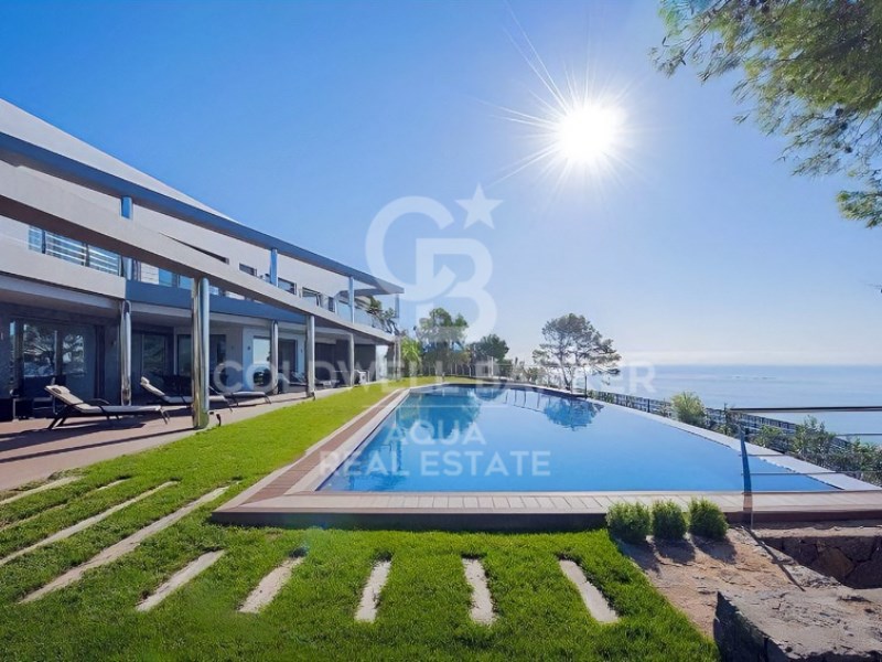 Alicante, Altea, Altea Pueblo Alicante, Altea, Alt, Altea, Comunidad Valenciana, 03590, ES, 6 Bedrooms Bedrooms, ,7 BathroomsBathrooms,Residential,For Sale,Alicante, Altea, Altea Pueblo Alicante, Altea, Alt,1624422