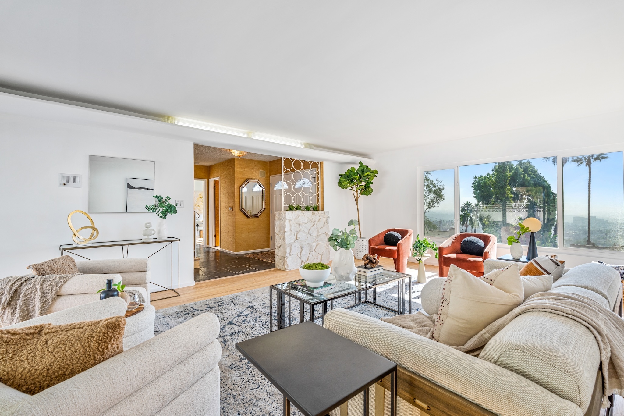  4799 Bonvue Ave - 物件實景