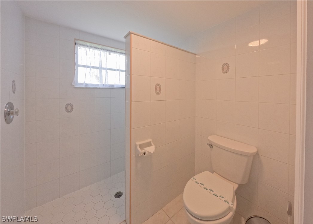 Cape Coral, Florida, 33914, United States, 3 Bedrooms Bedrooms, ,2 BathroomsBathrooms,Residential,For Sale,1924474