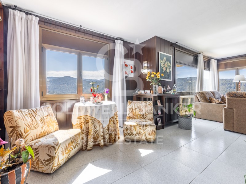 Sant Cugat del Vallès, Catalonia, ES, 5 Bedrooms Bedrooms, ,2 BathroomsBathrooms,Residential,For Sale,1759701