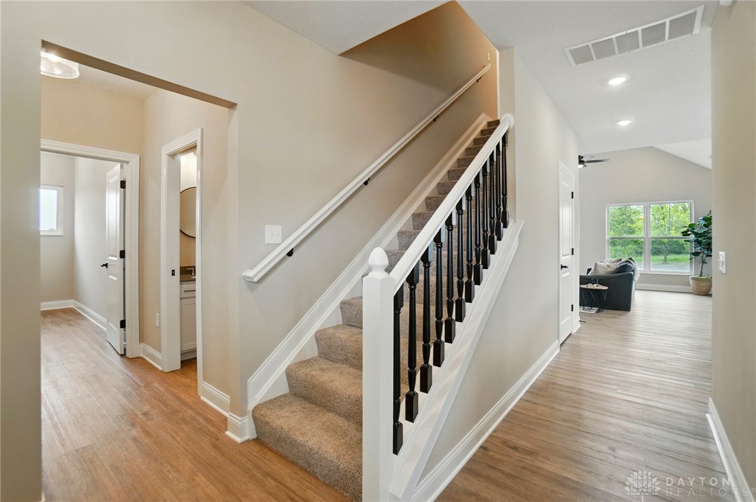 Springfield, Ohio, 45502, United States, 3 Bedrooms Bedrooms, ,3 BathroomsBathrooms,Residential,For Sale,1987754