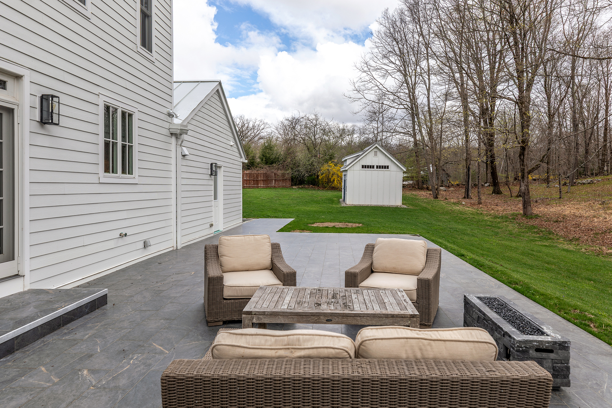  24 Dolldorf Road - 物件實景