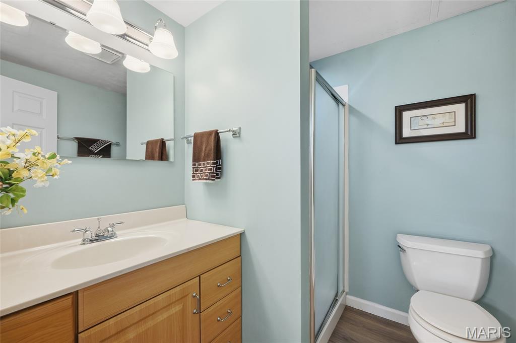 Unincorporated, Missouri, 63129, United States, 4 Bedrooms Bedrooms, ,4 BathroomsBathrooms,Residential,For Sale,1992793