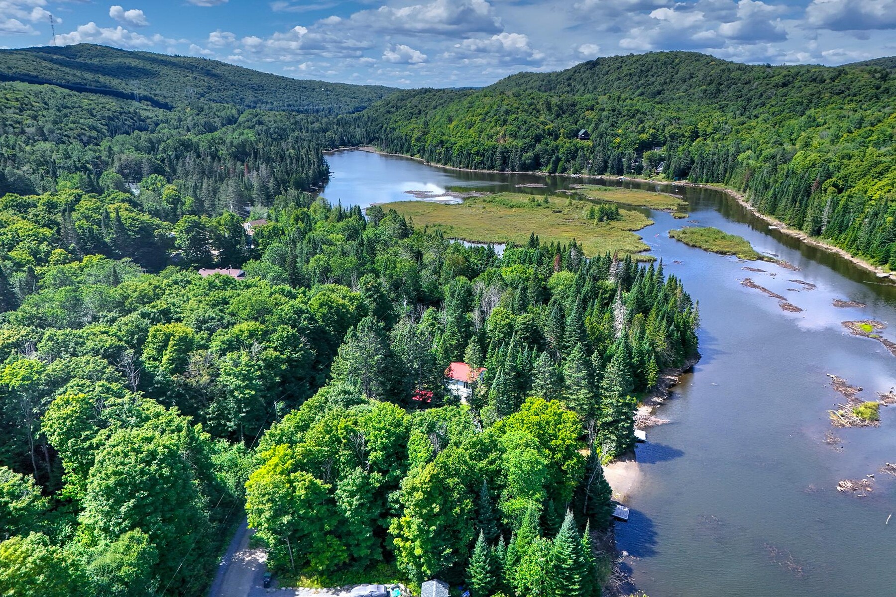  Saint-Adolphe-d