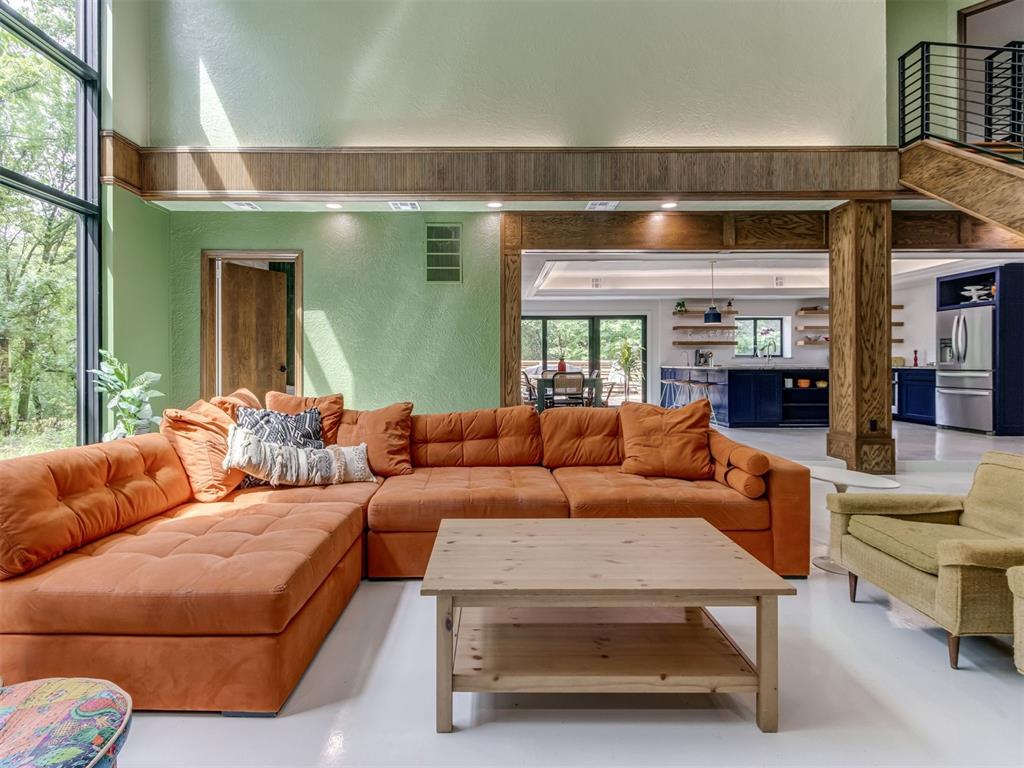 Oklahoma City, Oklahoma, 73131, United States, 4 Bedrooms Bedrooms, ,5 BathroomsBathrooms,Residential,For Sale,1919508