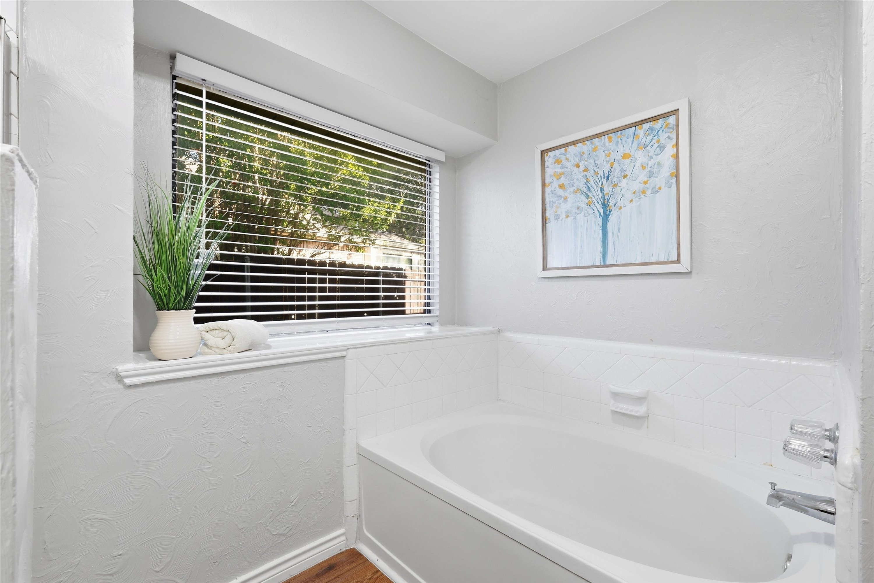  Beautifully Updated in Rowlett with a 2.75% Assumable FHA Loan - 物件實景