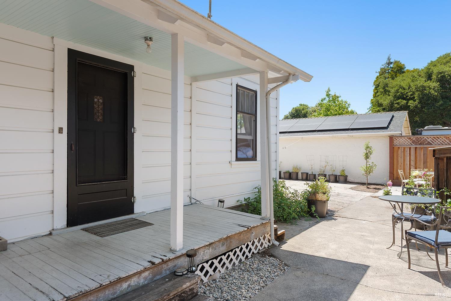 Santa Rosa, California, 95404, United States, 3 Bedrooms Bedrooms, ,3 BathroomsBathrooms,Residential,For Sale,1928881