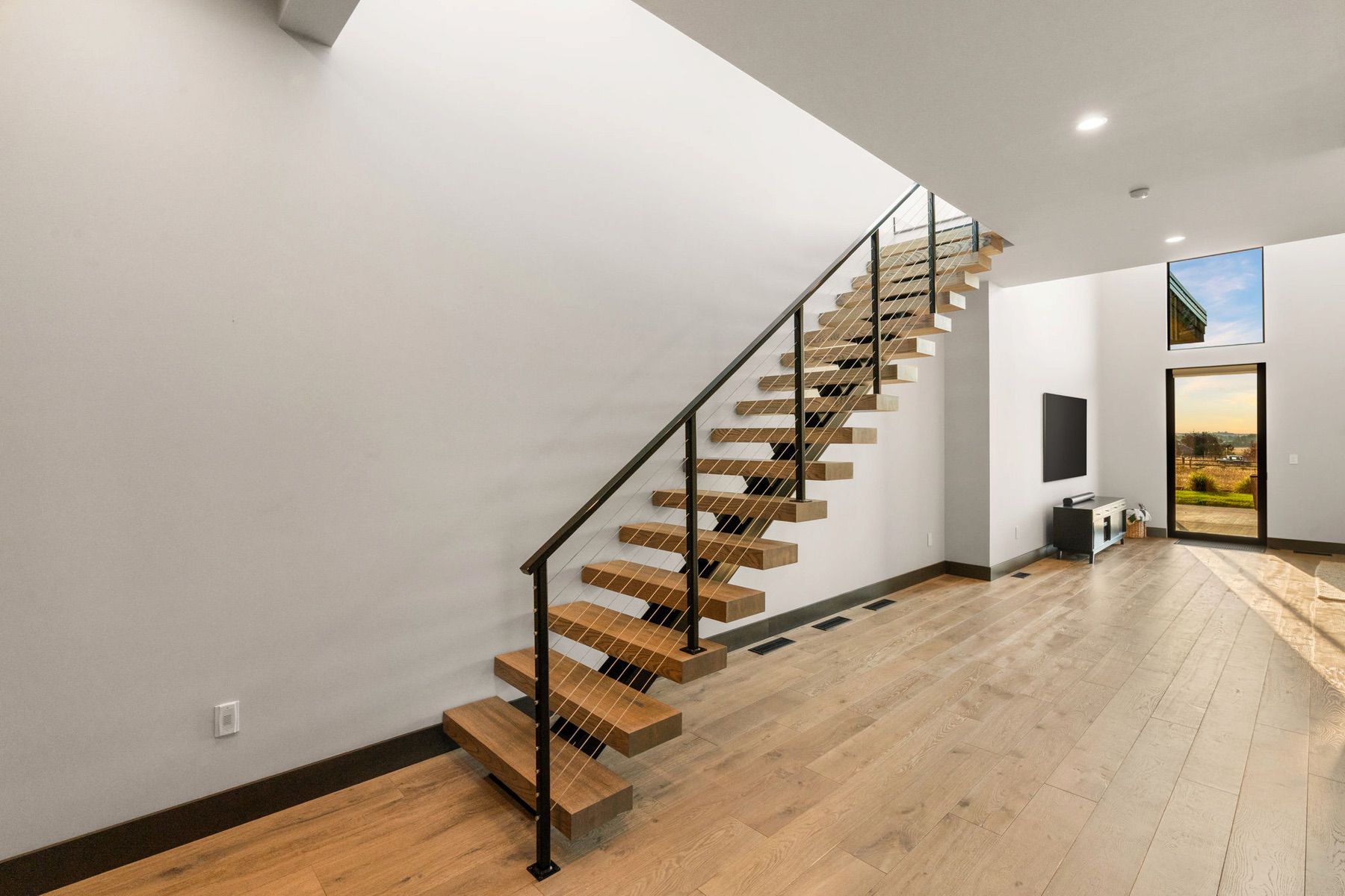  683 Cobb Hill Rd - 物件實景