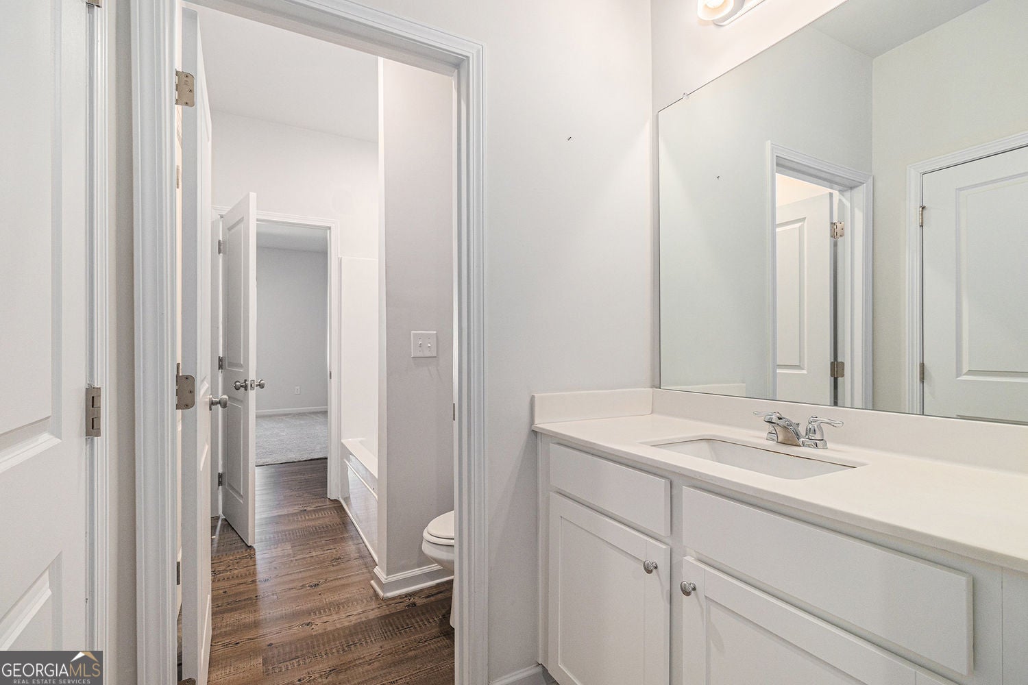 Dacula, Georgia, 30019, United States, 5 Bedrooms Bedrooms, ,4 BathroomsBathrooms,Residential,For Sale,1987186