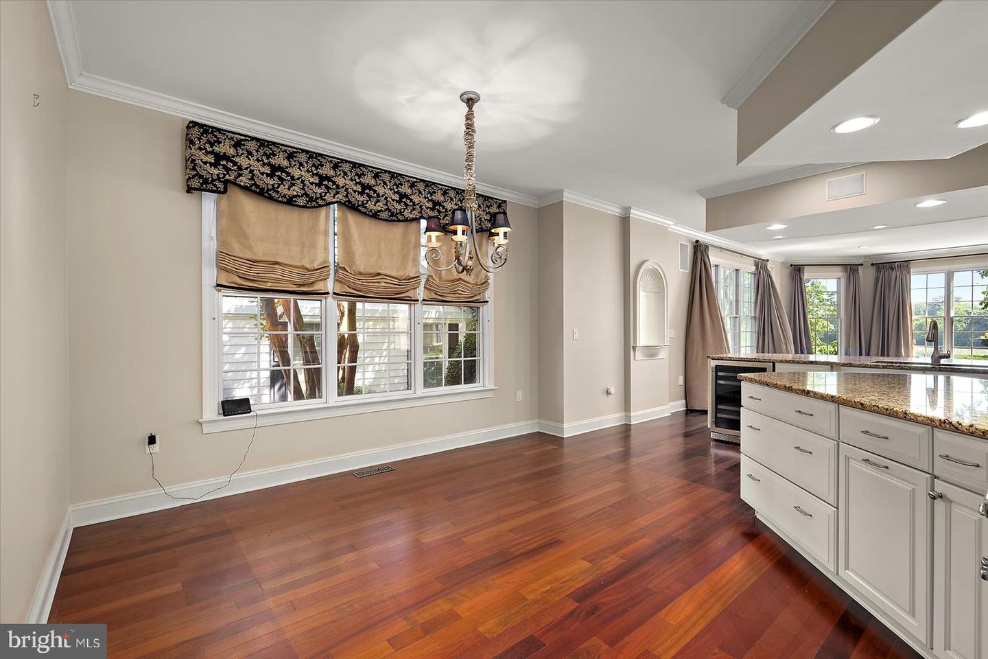 Salisbury, Maryland, 21801, United States, 4 Bedrooms Bedrooms, ,4 BathroomsBathrooms,Residential,For Sale,1874364
