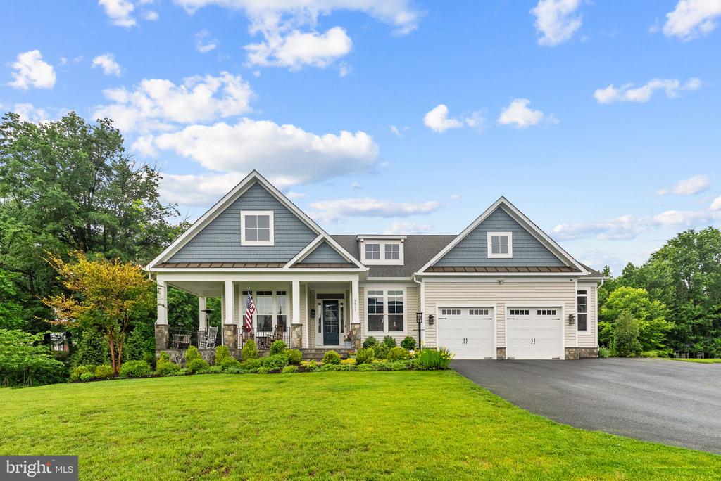 Warrenton, Virginia, 20187, United States, 4 Bedrooms Bedrooms, ,4 BathroomsBathrooms,Residential,For Sale,2048905