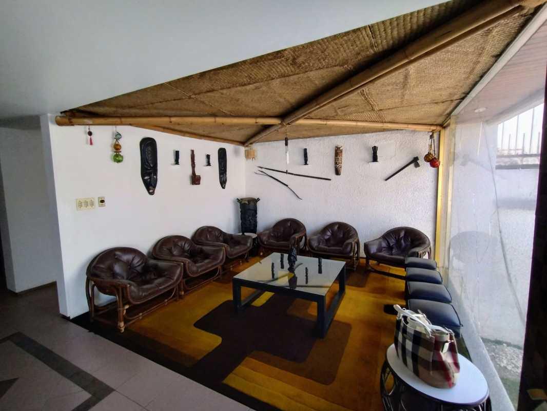 Fracc. Col?n Echegaray, Naucalpan de Juárez, Estado de México, 53300, Mexico, 3 Bedrooms Bedrooms, ,3 BathroomsBathrooms,Residential,For Sale,Fracc. Col?n Echegaray,1628182