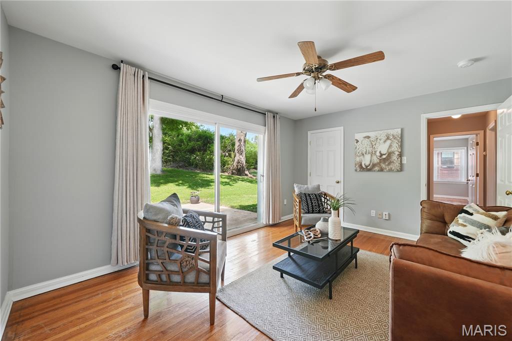 St Louis, Missouri, 63117, United States, 3 Bedrooms Bedrooms, ,2 BathroomsBathrooms,Residential,For Sale,1840220