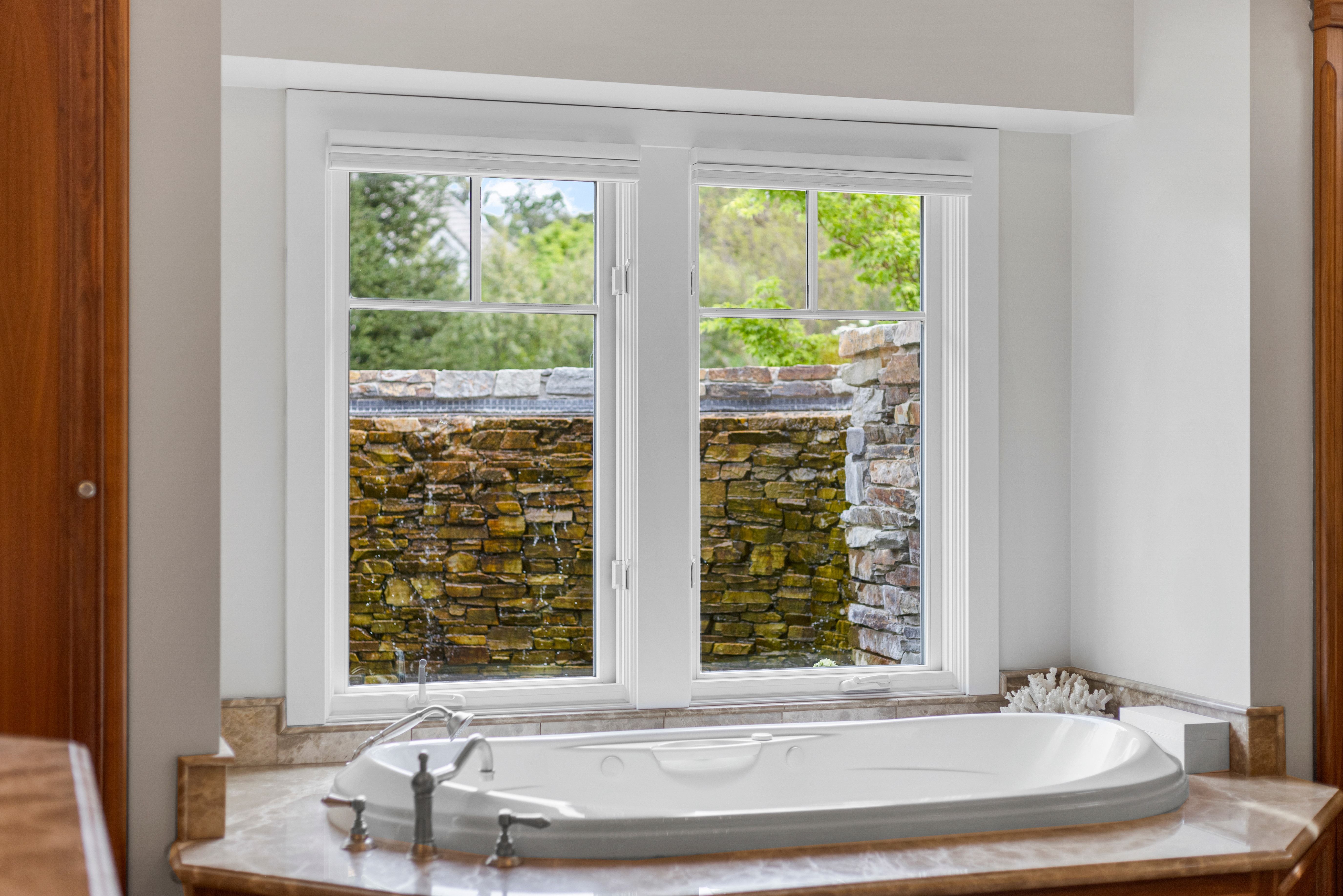  A Private One-Acre Compound Defined by Craftsmanship, Scale and Resort Living - 物件實景