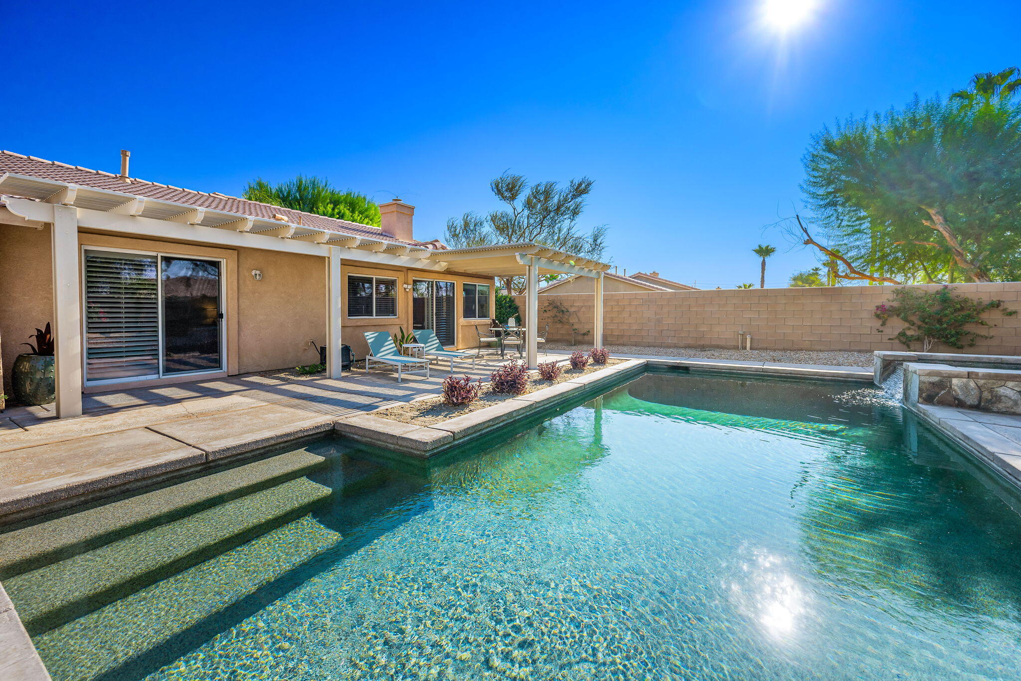 Indio, California, 92201, United States, 3 Bedrooms Bedrooms, ,2 BathroomsBathrooms,Residential,For Sale,1910889