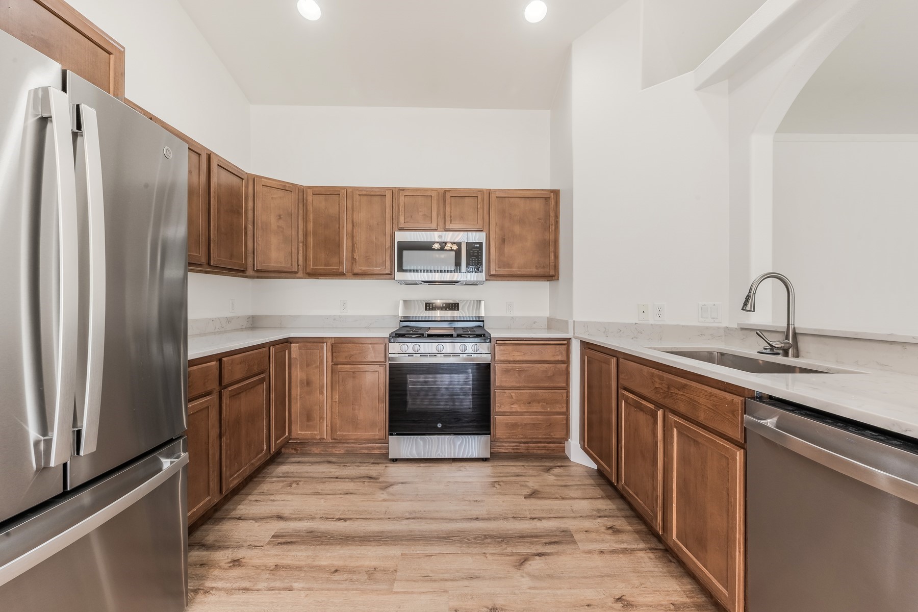  Remodeled and Affordable 3/2 in Fieldstone - 物件實景